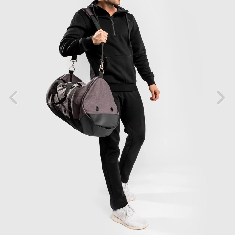 Venom MMA Contender 3.0 joggers. New with tags.